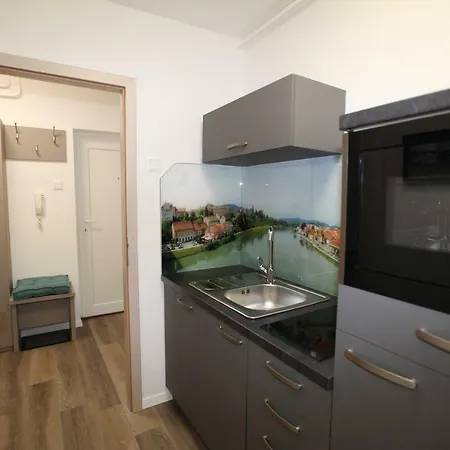 Daire Elegant W/parking *