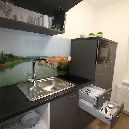 Daire Elegant W/parking *