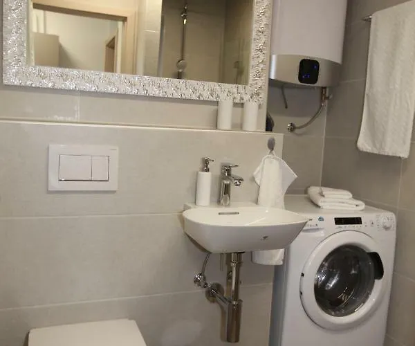 Elegant W/parking Марибор